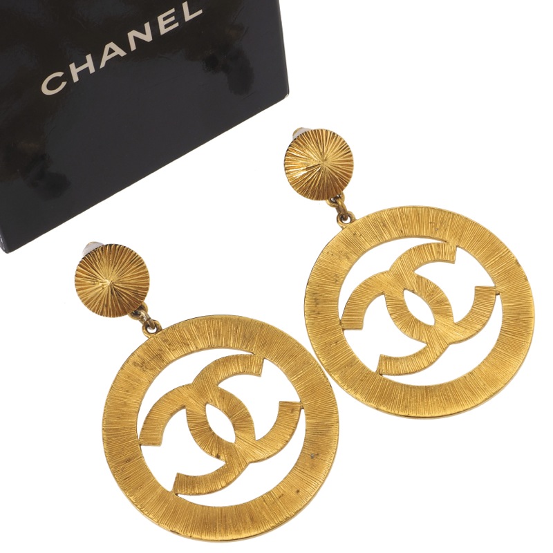 Chanel Vintage 1992 Gold Toned Jumbo Sunburst Textured CC Logo Dangling  Earrings