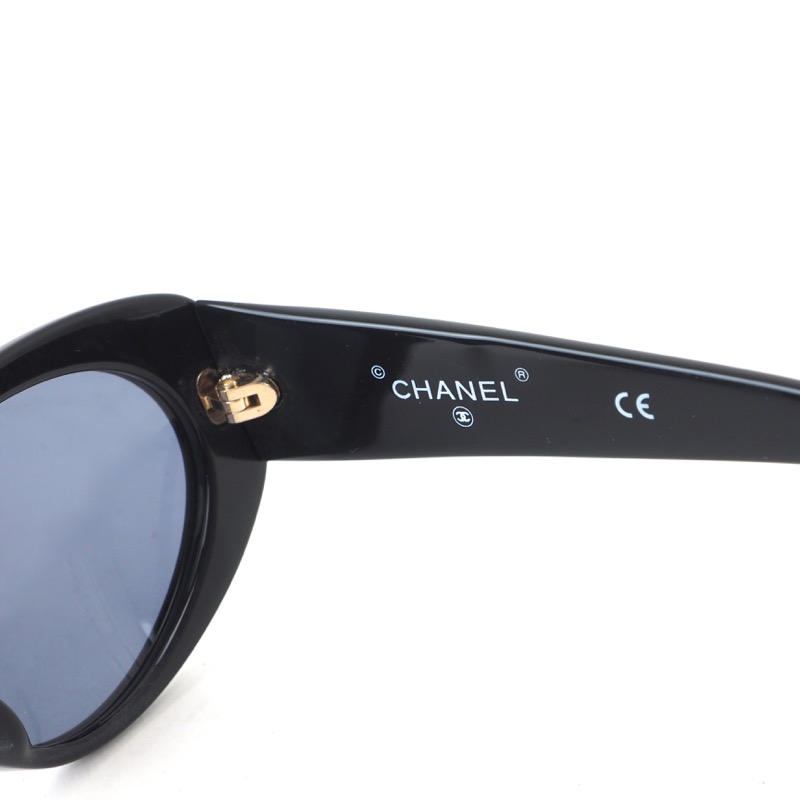 Vintage Chanel Cat Eye Excellent Condition 05974 Sunglasses - Nina