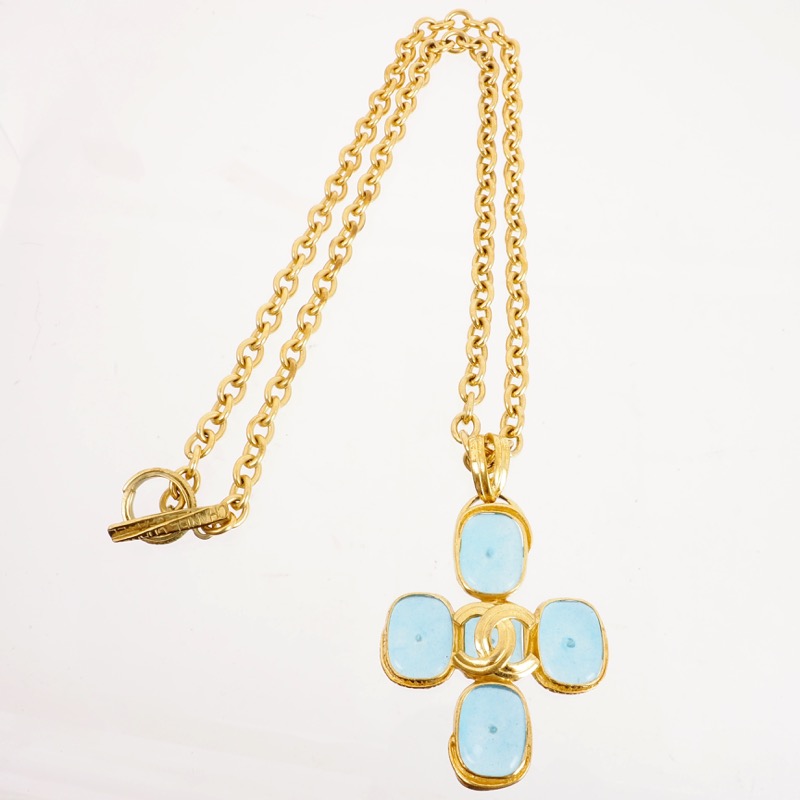 Vintage Chanel Blue Gripoix Necklace