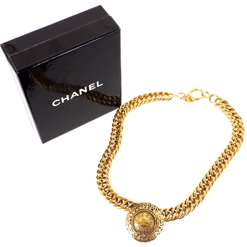 Vintage Chanel Medallion Coin Chain Choker Excellent Necklace - Nina Furfur  Vintage Boutique