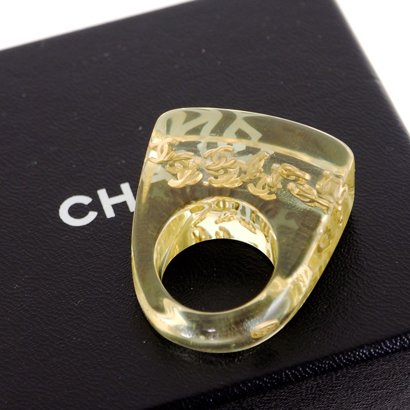Vintage Chanel Camélia Galbé Ceramic and Diamond Flower Ring at Susannah  Lovis Jewellers