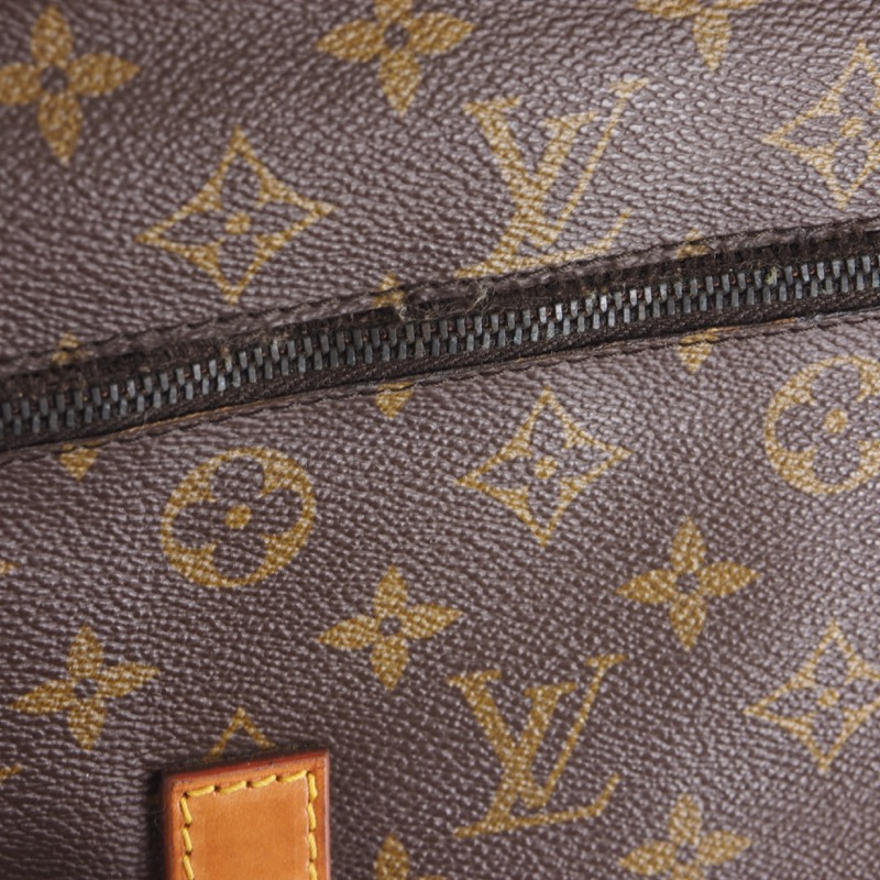 LOUIS VUITTON Monogram Pochette Pliante Clutch Bag No.234 LV Auth 44654  Cloth ref.961189 - Joli Closet