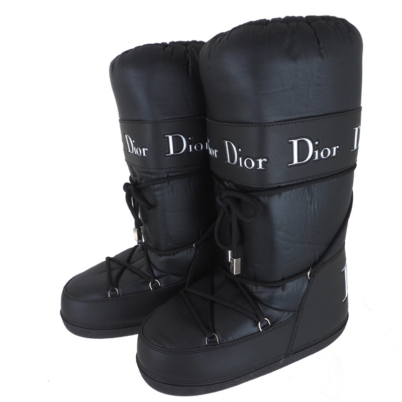dior moon boots white