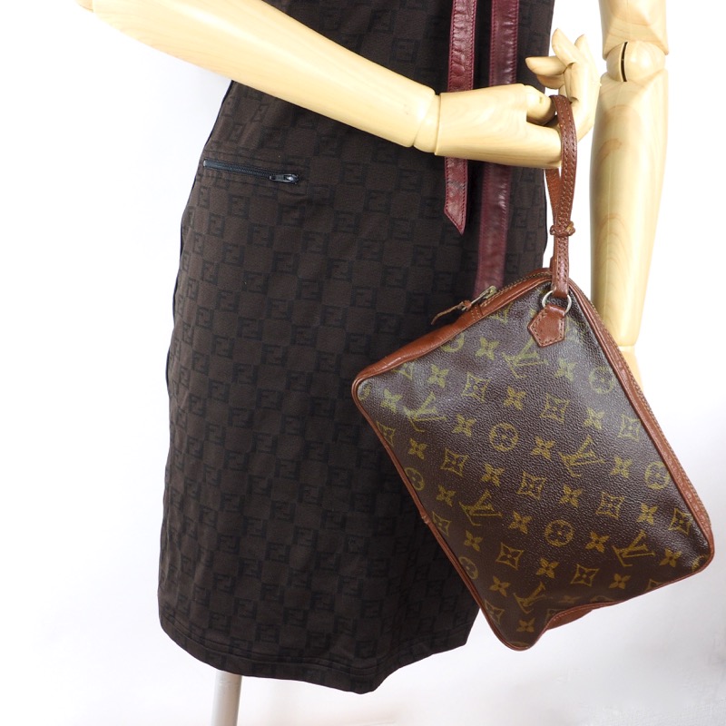 Vintage Louis Vuitton French Company USA Limited Monogram LV Shoulder Bag -  Nina Furfur Vintage Boutique