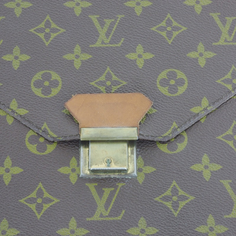 Vintage Louis Vuitton LV Bandouliere Monogram Rare Square Shoulder Bag -  Nina Furfur Vintage Boutique