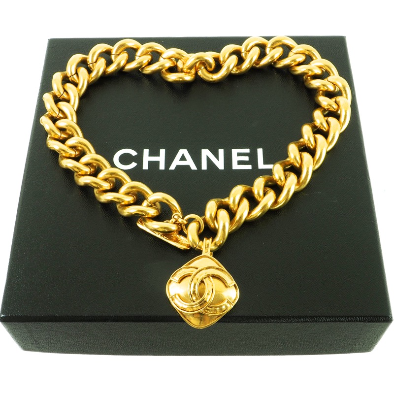 chanel choker necklace vintage