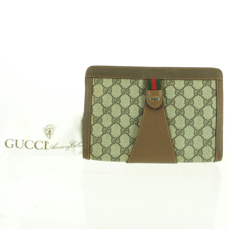 een vergoeding dam communicatie Vintage Gucci Accessory Collection M Monogram GG Clutch Bag - Nina Furfur  Vintage Boutique
