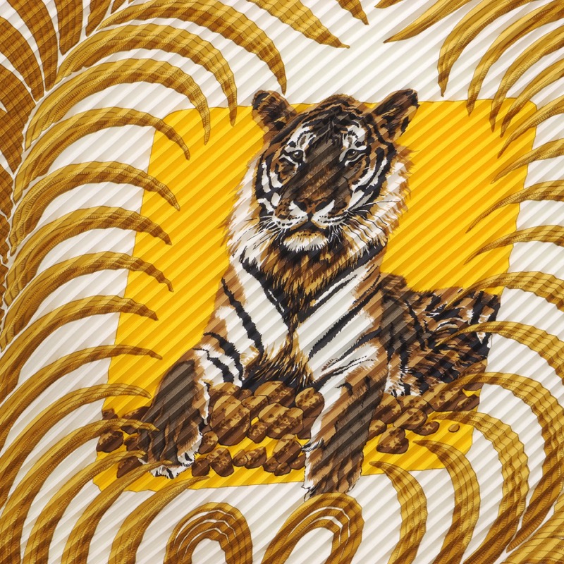 hermes tiger scarf