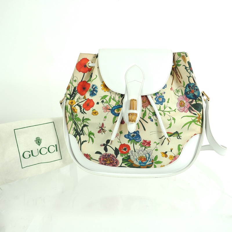 Large store gucci clutch