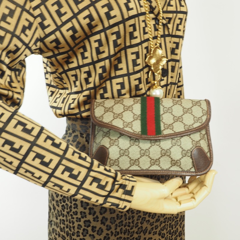 Vintage gucci pouch clearance