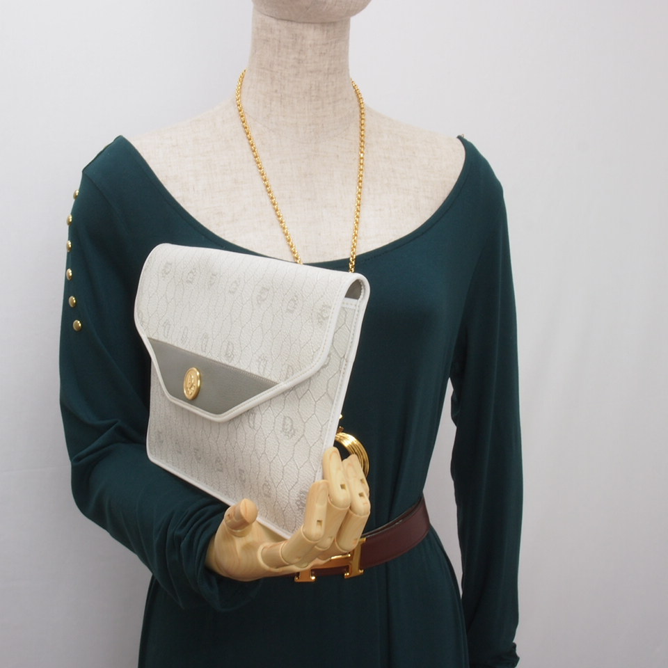 Vintage Christian Dior Monogram Honeycomb Signature Clutch Bag White ...